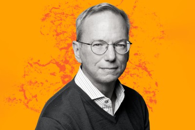 Cựu CEO Google: 'AI có thể bị hack và học cách giết người'