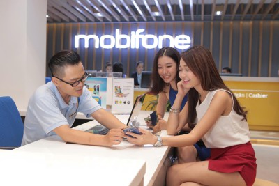Du lịch tận hưởng mùa thu với gói cước chuyển vùng quốc tế MobiFone