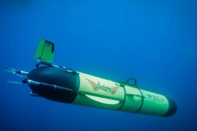 Tàu lượn dưới nước tự động sẽ bơi vòng quanh thế giới